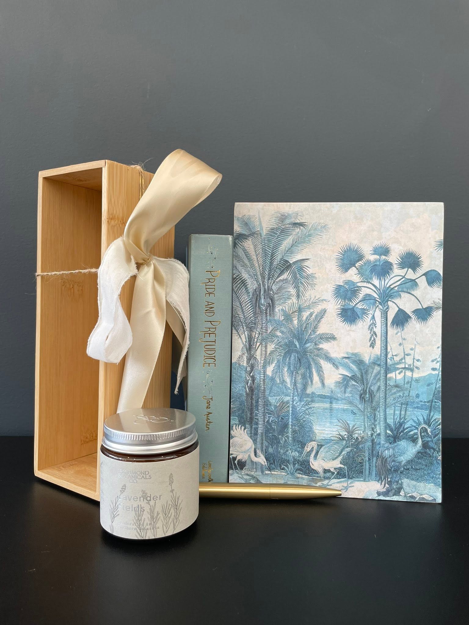 Embrace Signature Box